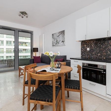 Plac Unii Apartment Gdynia City Centre By Noclegi Renters Экстерьер фото