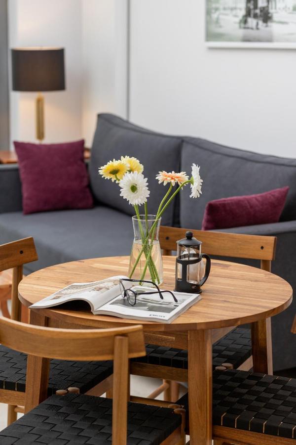 Plac Unii Apartment Gdynia City Centre By Noclegi Renters Экстерьер фото